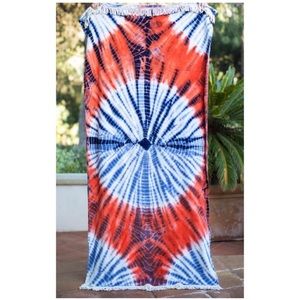 Ruggine Hand Tie-dye Oversized Beach Towel. Red (Rust) / Blue. With Fringes.